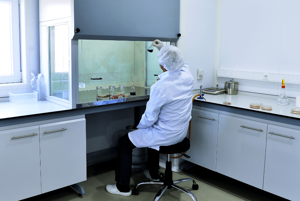 Choosing the Right Fume Hood for Your Lab